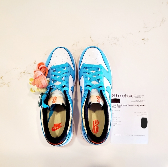 🆕️ Nike Dunk Low "Kyrie Irving Baltic Blue" DN4179-400 - Picture 8 of 16